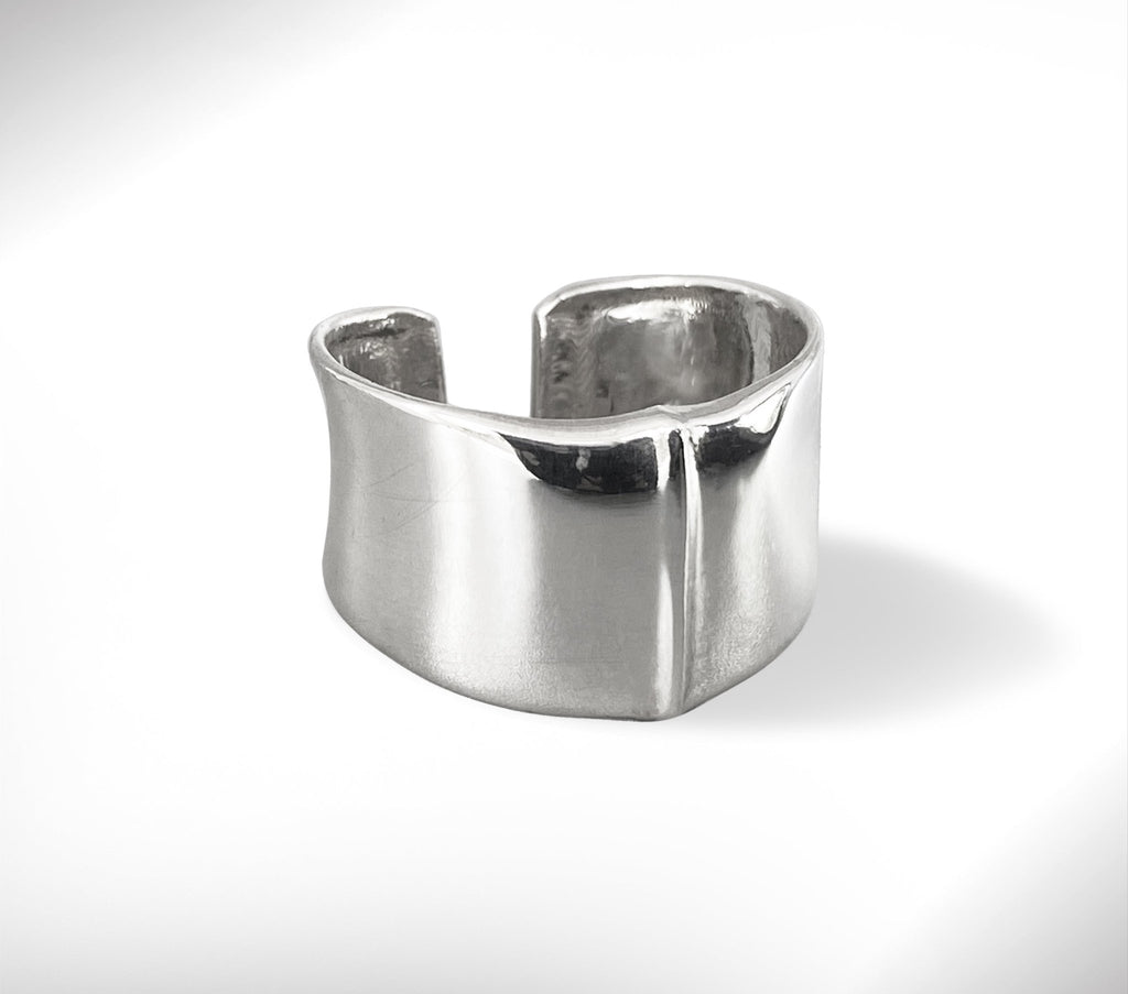 The Wishbone Ring - Perry Gargano